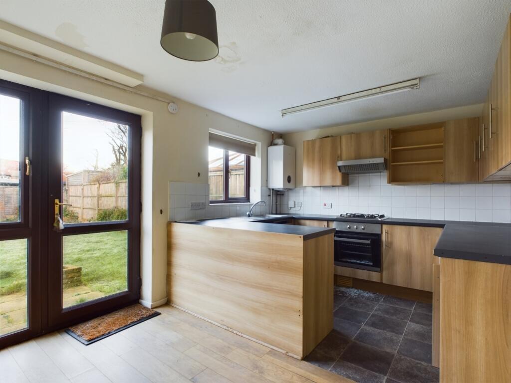 CAM03062G0-PR0112-STILL009