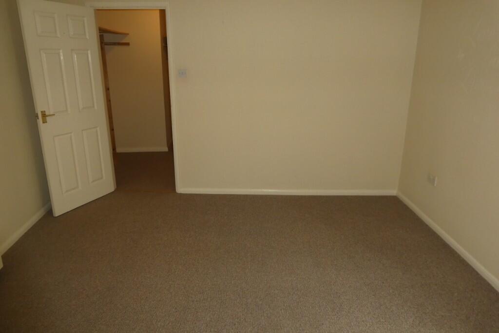 1st bedroom