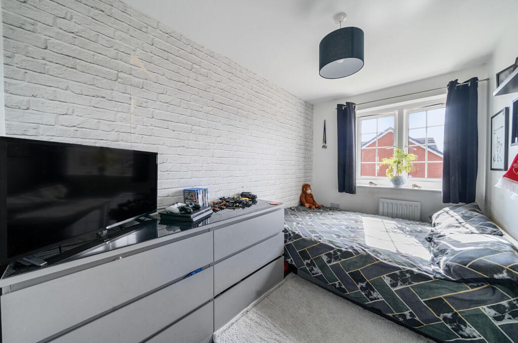 1315837-10-685e63...