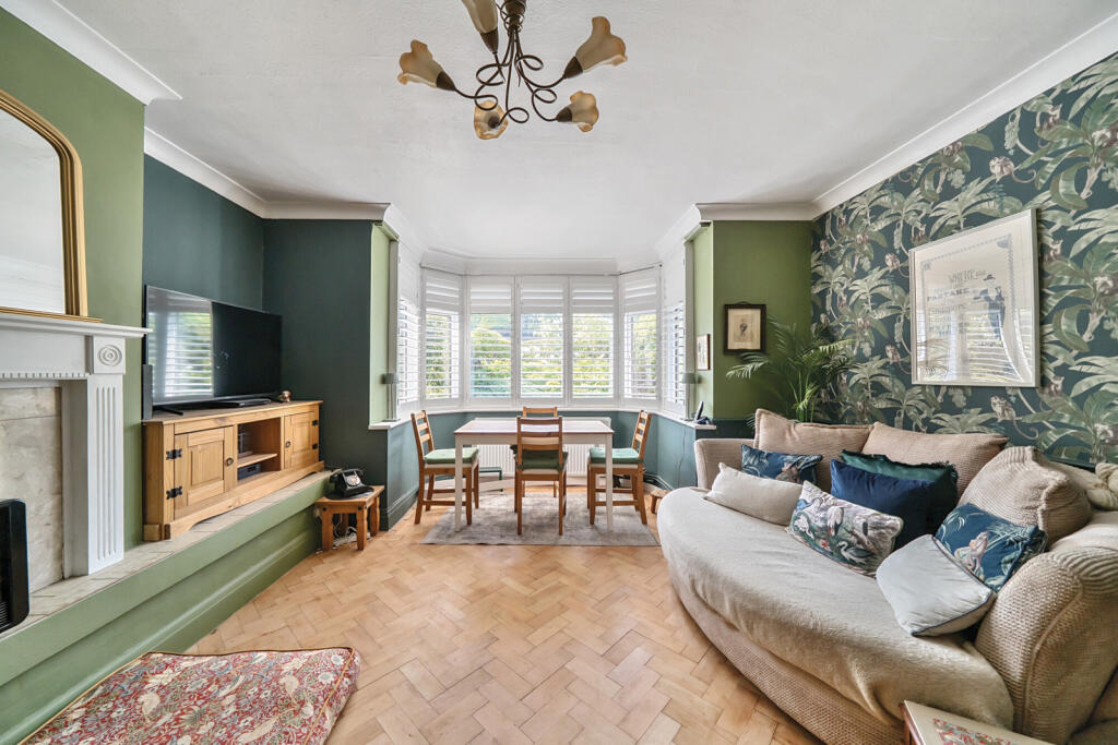 1319109-2-6874da0...