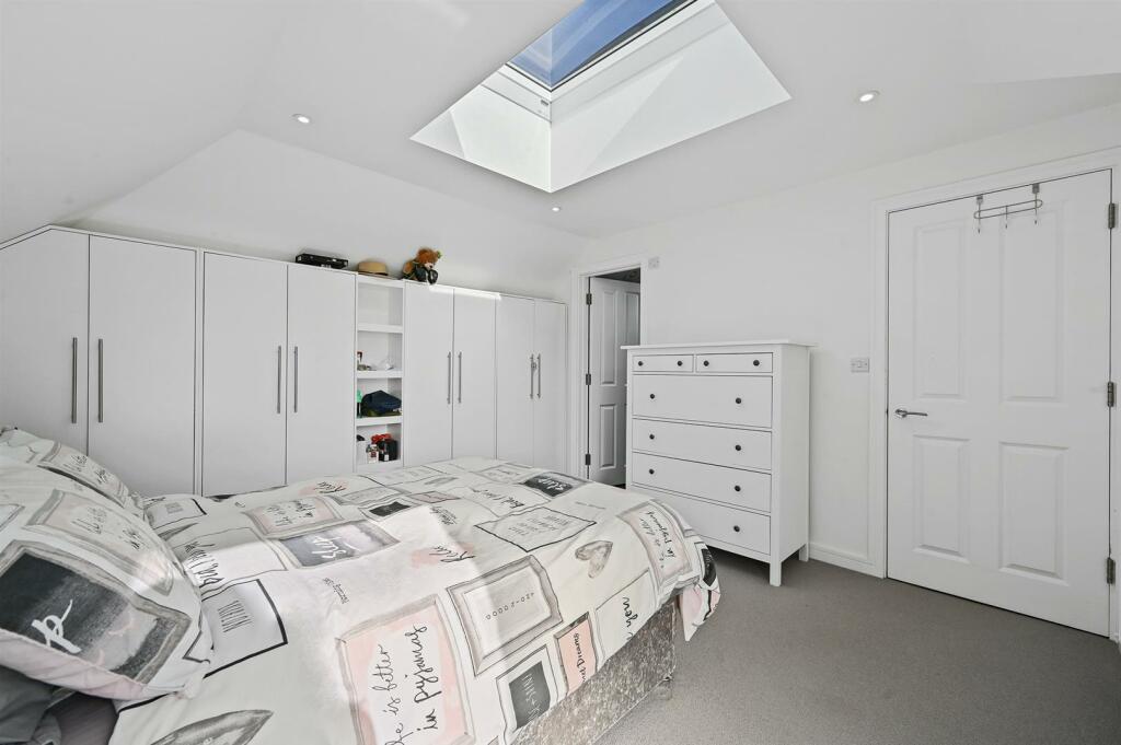 BCHJ - 1 Latimer Road - Bedroom 1 A (8).jpg
