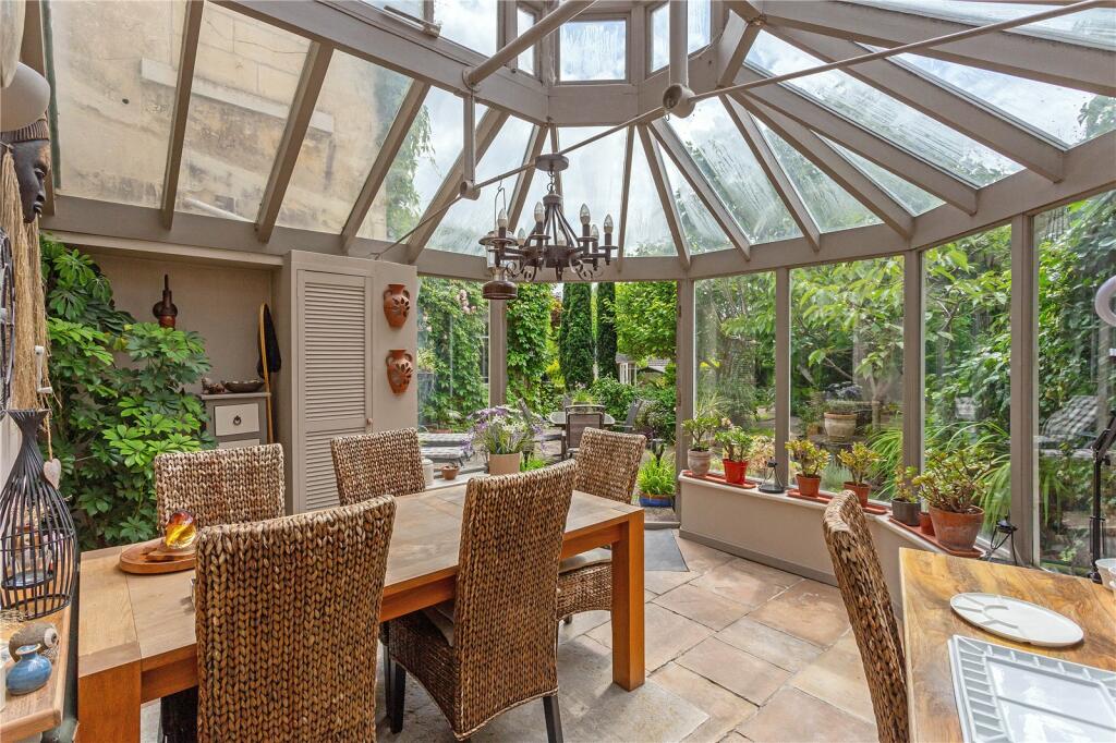 Garden Room