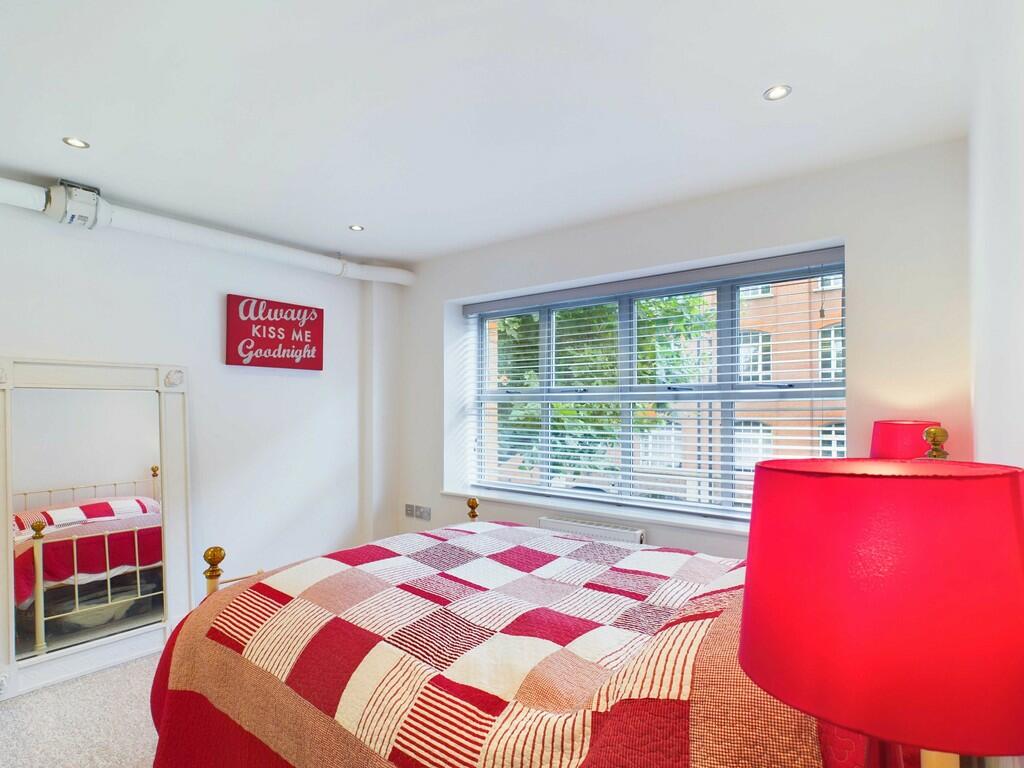 CAM03741G0-PR0027...