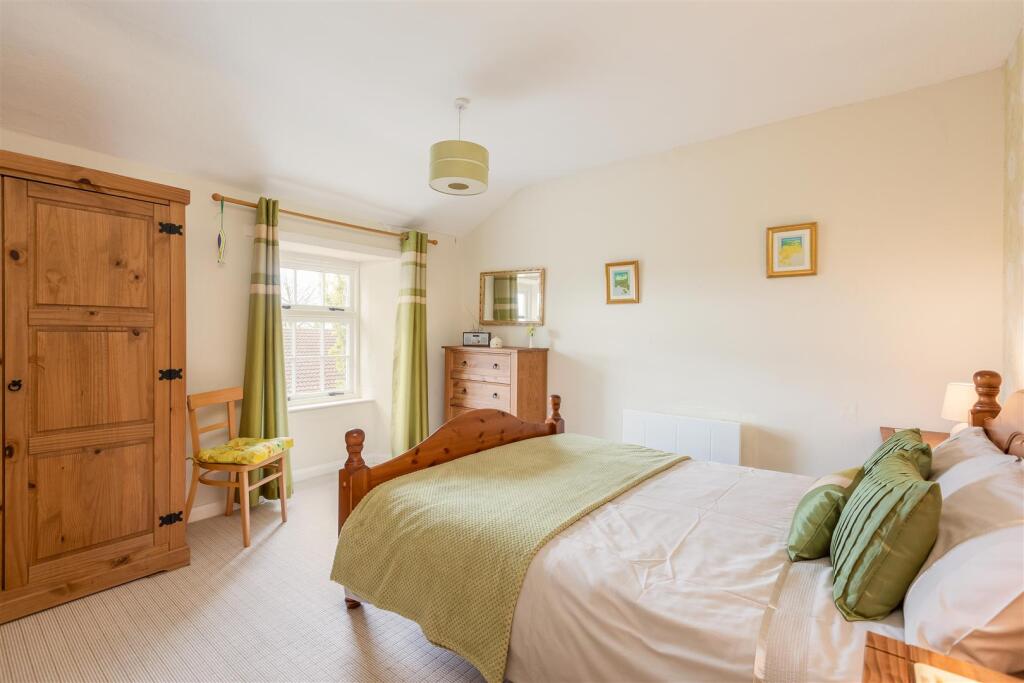 Wandales 2 Bedroom 1-1.jpg