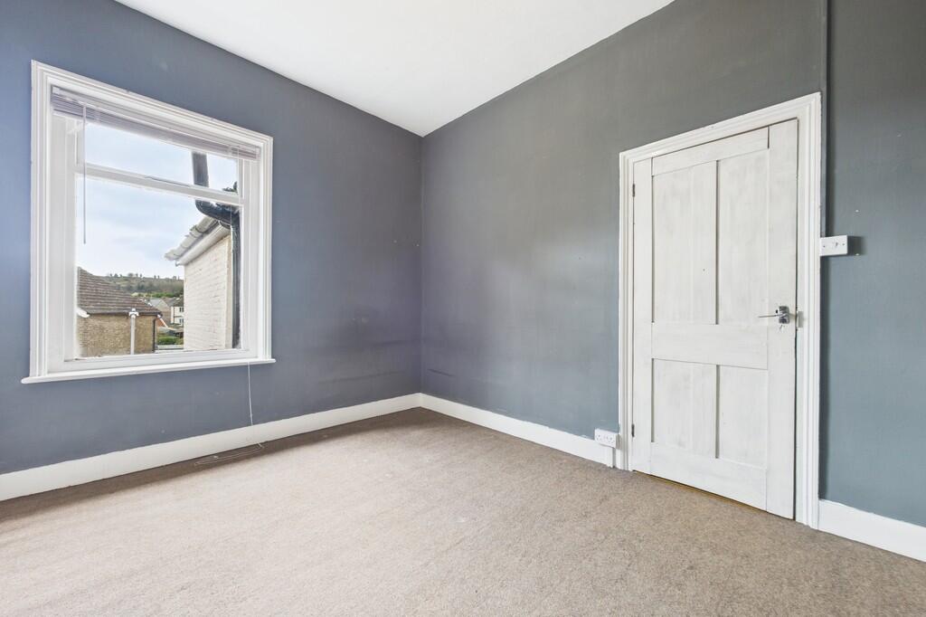 CAM01085G0-PR0528...