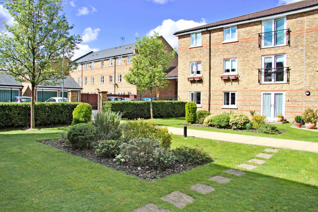COMMUNAL GARDENS