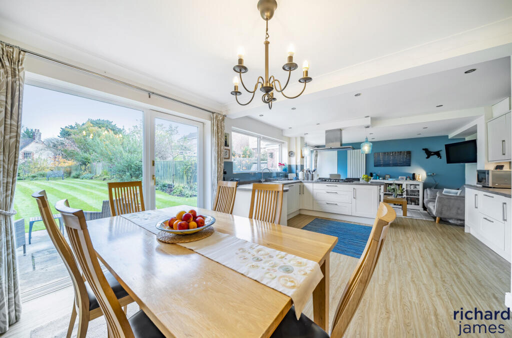 f3c3f474-f6f7-44e...