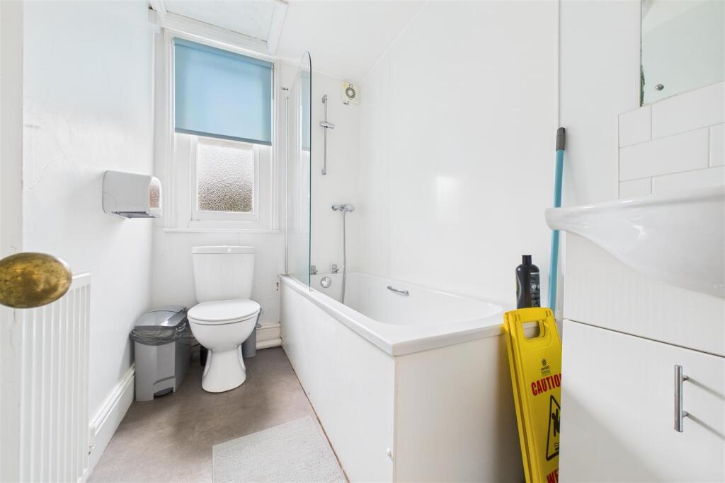 10 Osborne Villas, Kingsdown, Bristol BS2 8BP | Fr