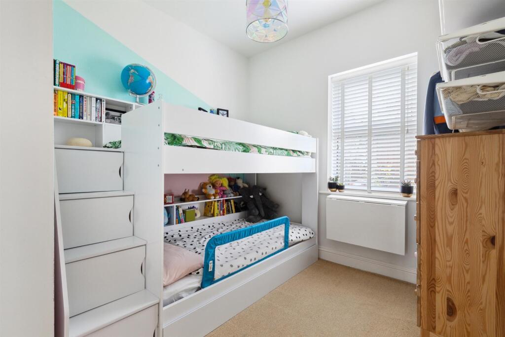 0304202512_WWTT_Flat 7, 2 Byton Road,_SW17 9HE_007