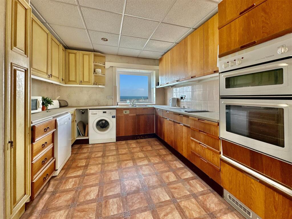 Torbay House Kitchen.JPG