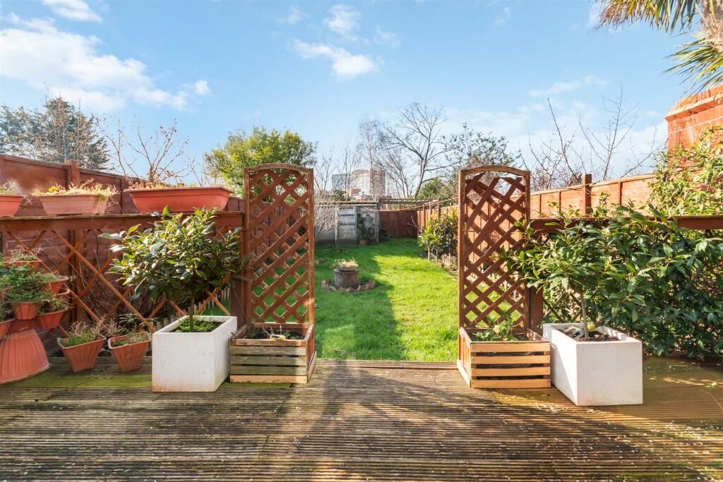 Kenley Road Ph16 (12).jpg