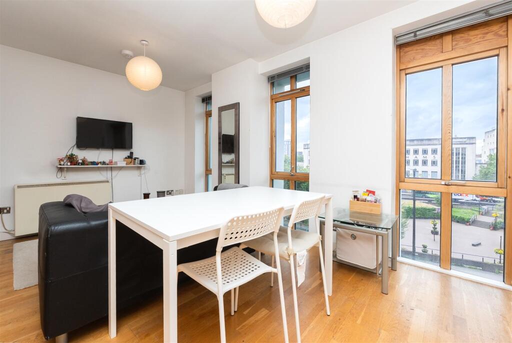 316-5102-Apartments-BS1-6.jpg