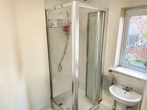 Ensuite Shower Room