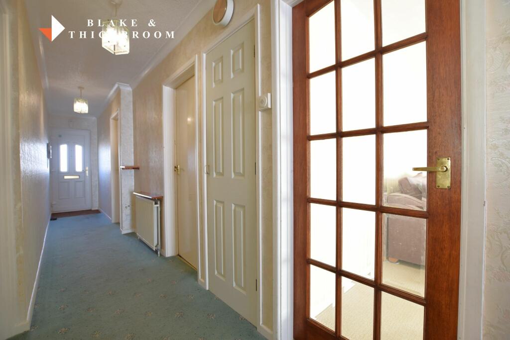 RECEPTION HALLWAY