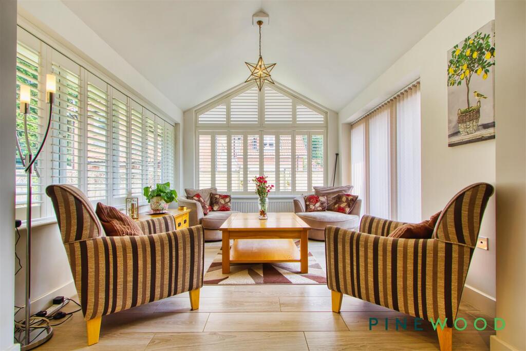 SUN ROOM