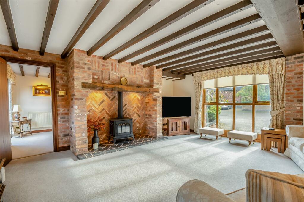 Drawing Room (3).jpg