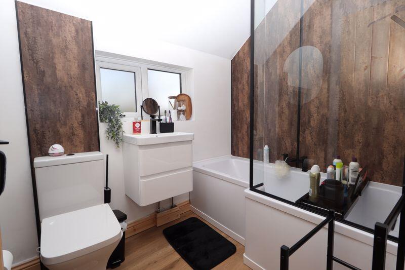 First Floor Family Bathroom