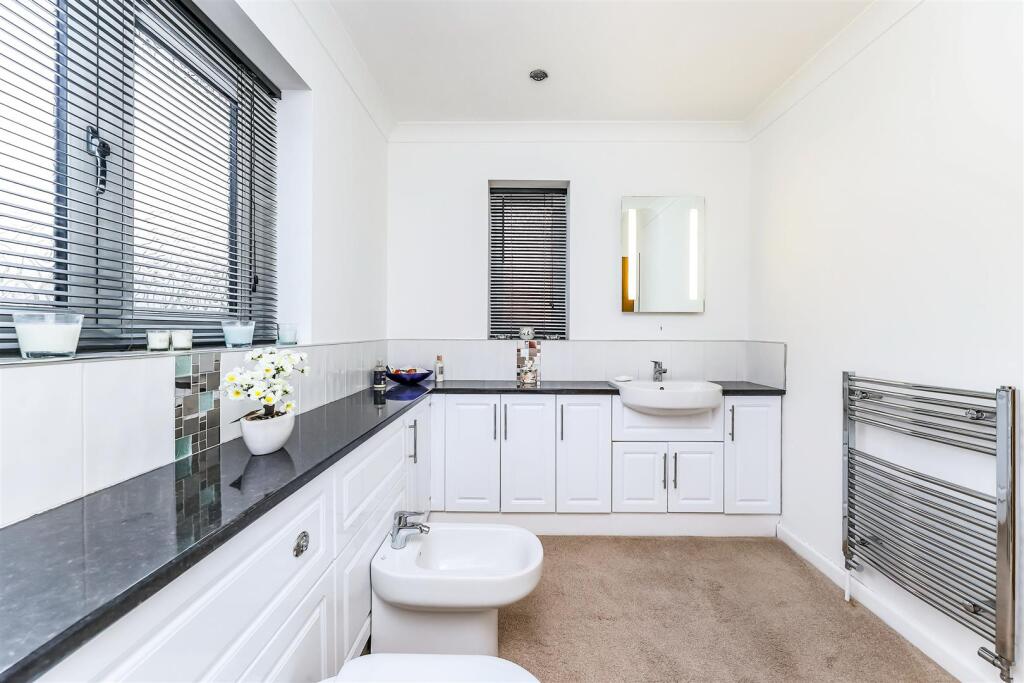 En-Suite Shower Room
