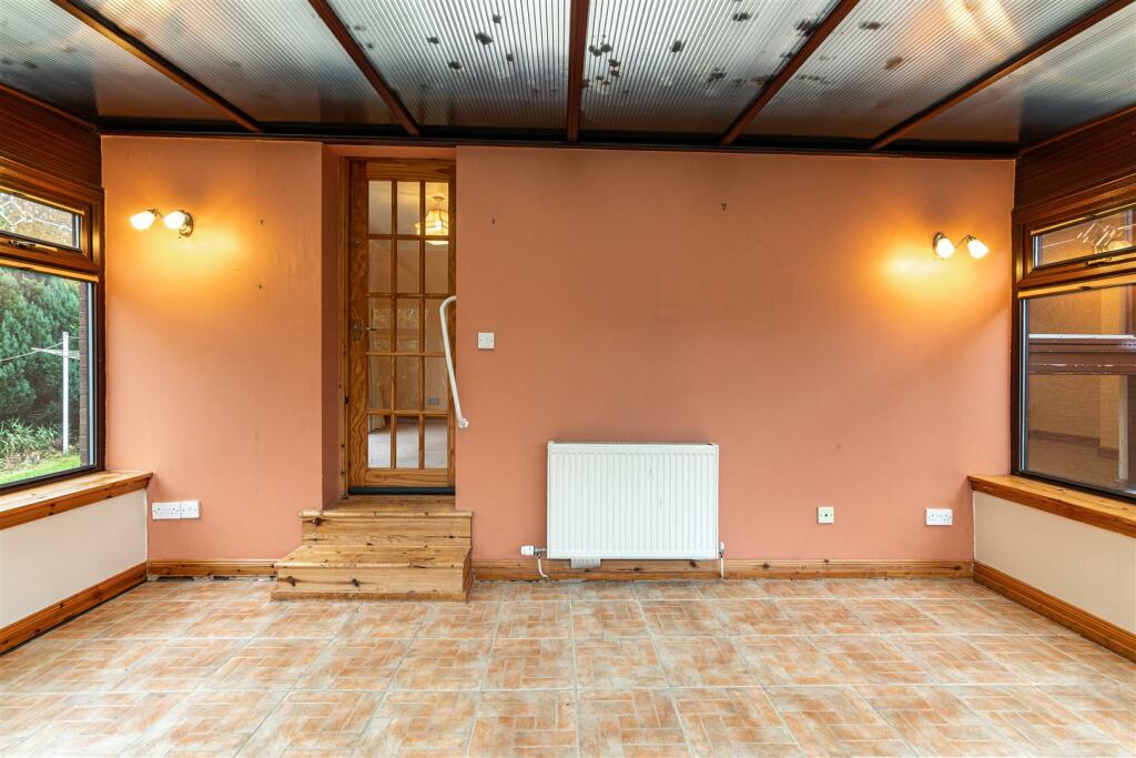 18 Abbotsferry Road Tweedbank 21.JPG