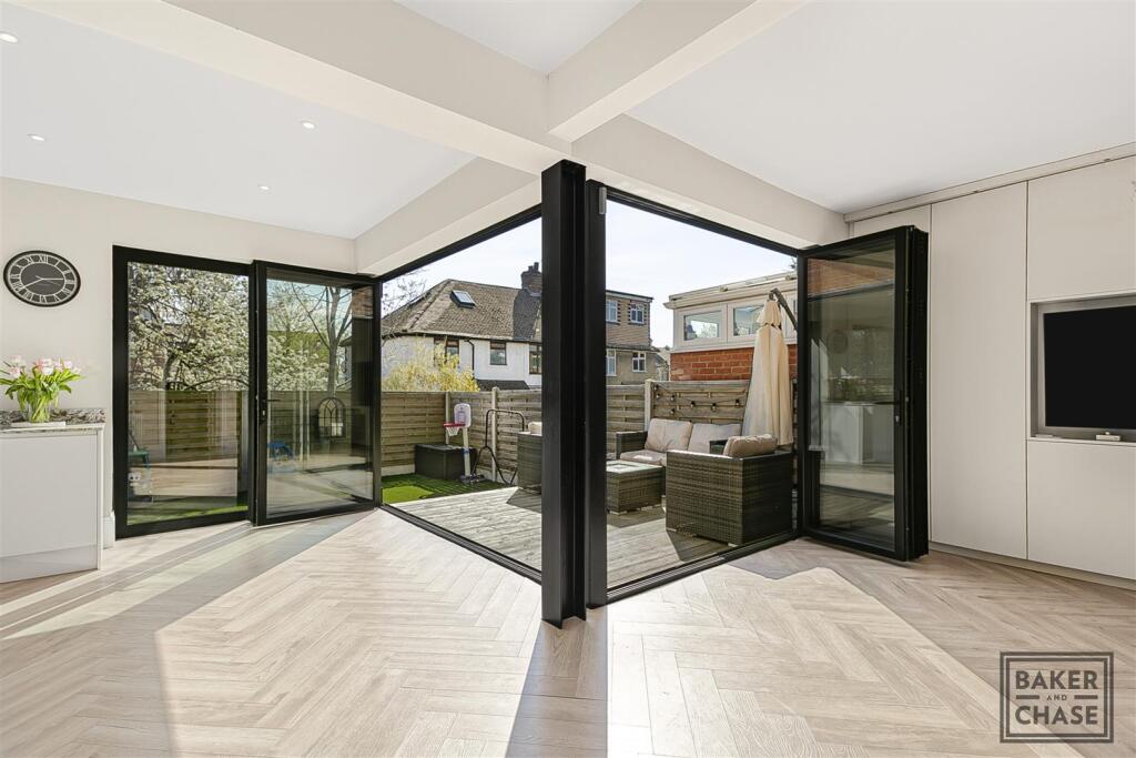 Open Plan Kitchen/Diner