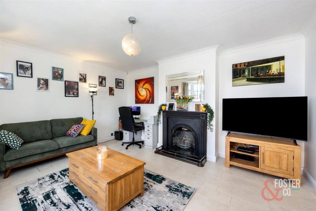 Mallory Road, 23-021.jpg