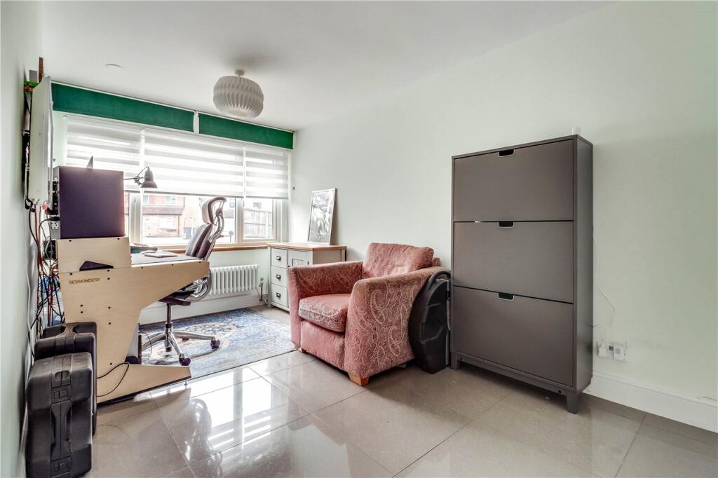 Sitting Room/Office