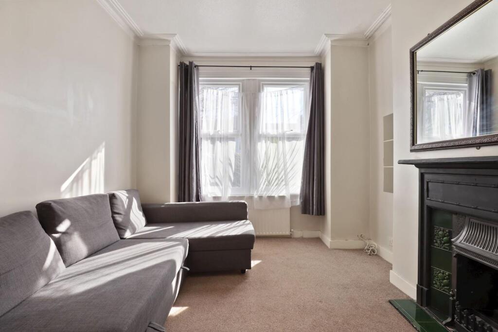 02-bdabJHPropWpen - 350 Blandford Road - 6 (1)-med