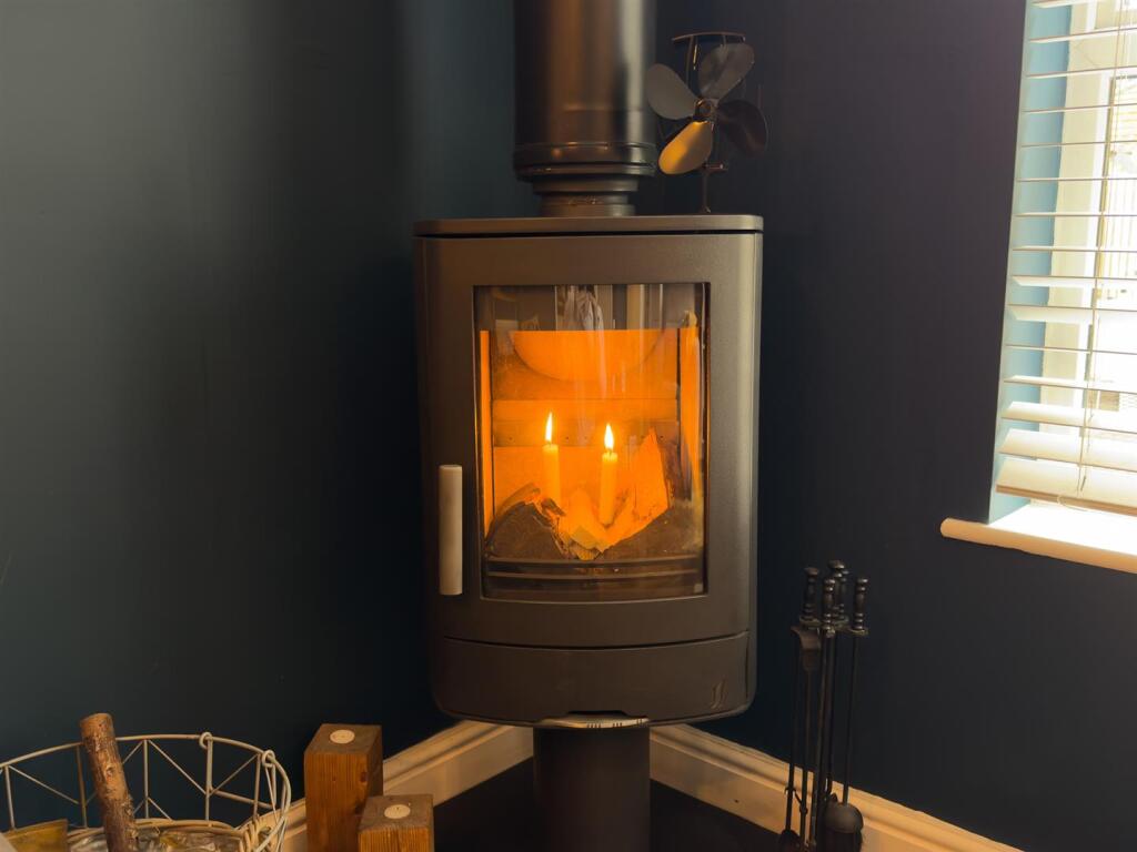 Sitting Room (5).jpg