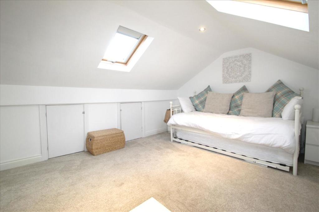 LOFT SPACE