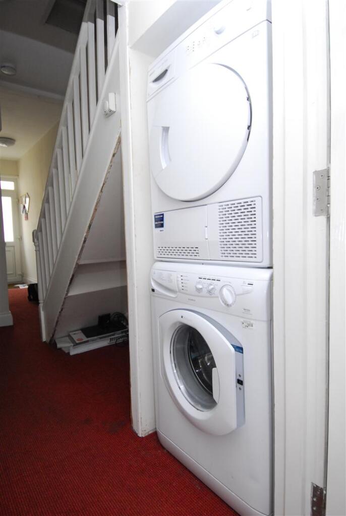2GuildfordPlace005.JPG