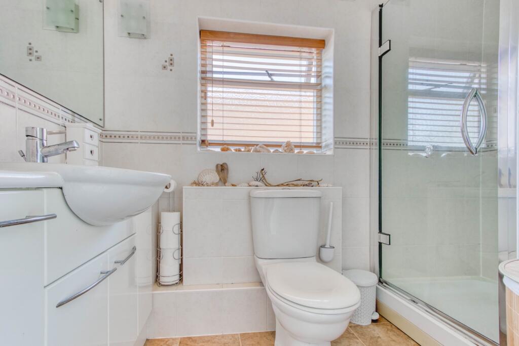 Ewemove Taunton - Ryesland Way (1)