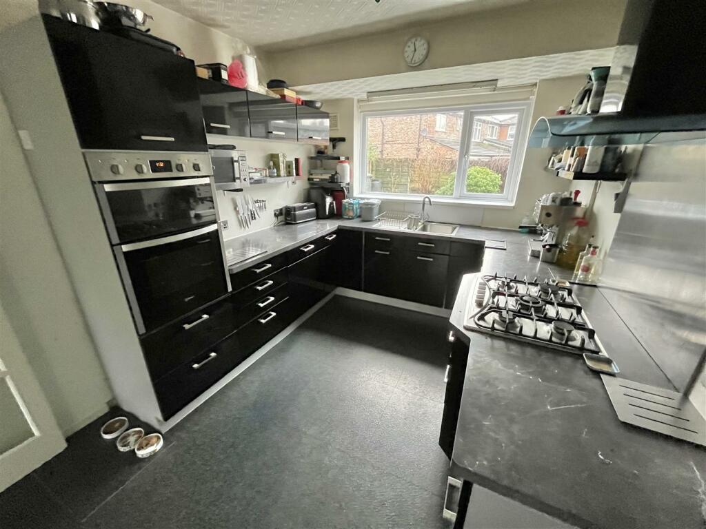 Kitchen Aspect 2