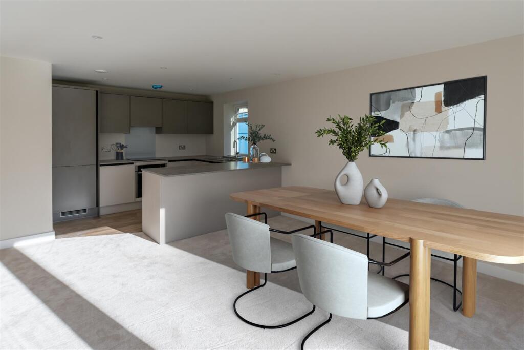 Kitchen/Dining