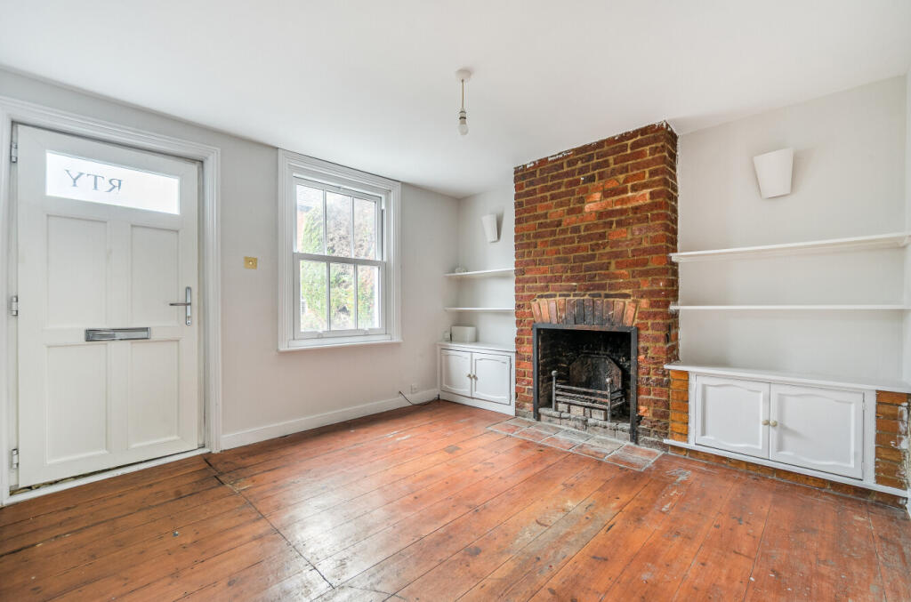 1380338-26-691205...