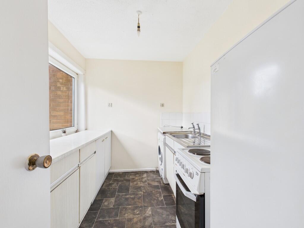 CAM05526G0-PR0041...