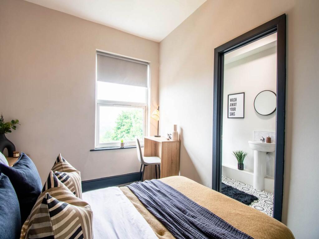 113 Cemetery RD R3 (