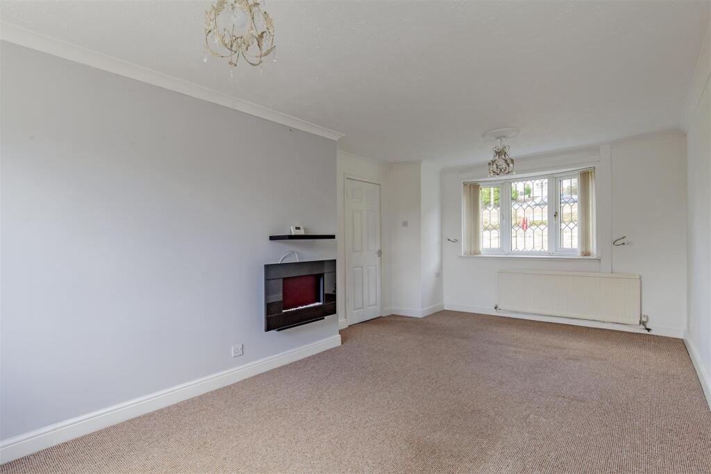 Reception Room-3.jpg