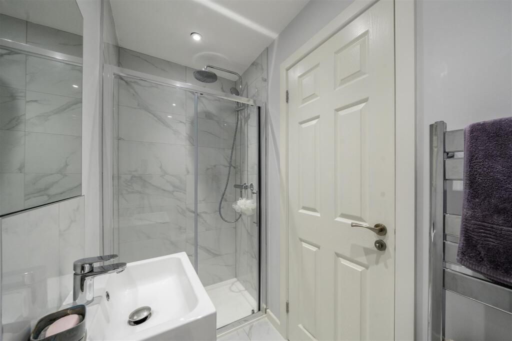 Davidson Frost-Wellings, DFW, Acacia Close, Stanmo