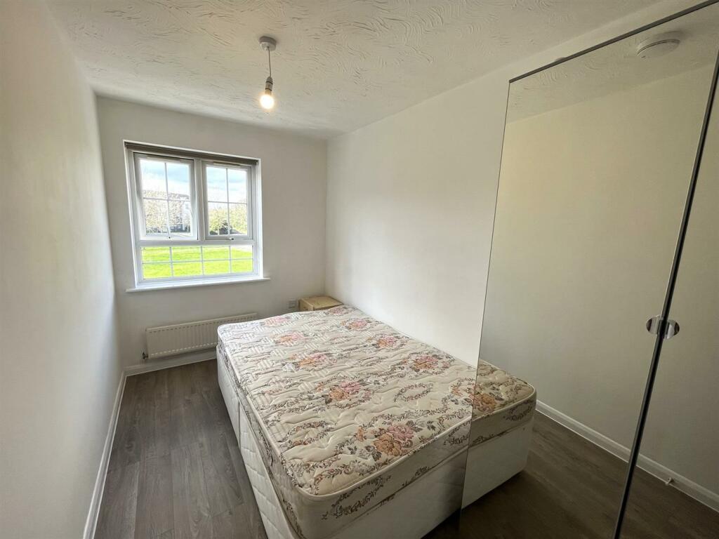 Rodyard Way, Parkside Bedroom