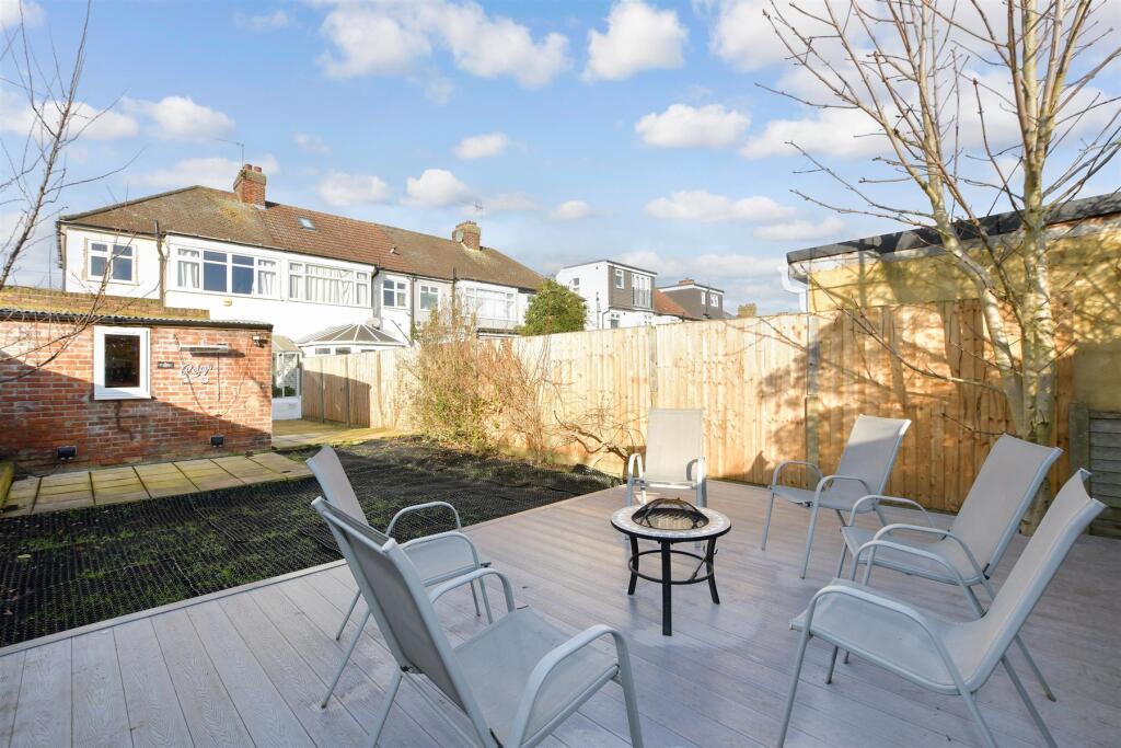 Patio / Decking
