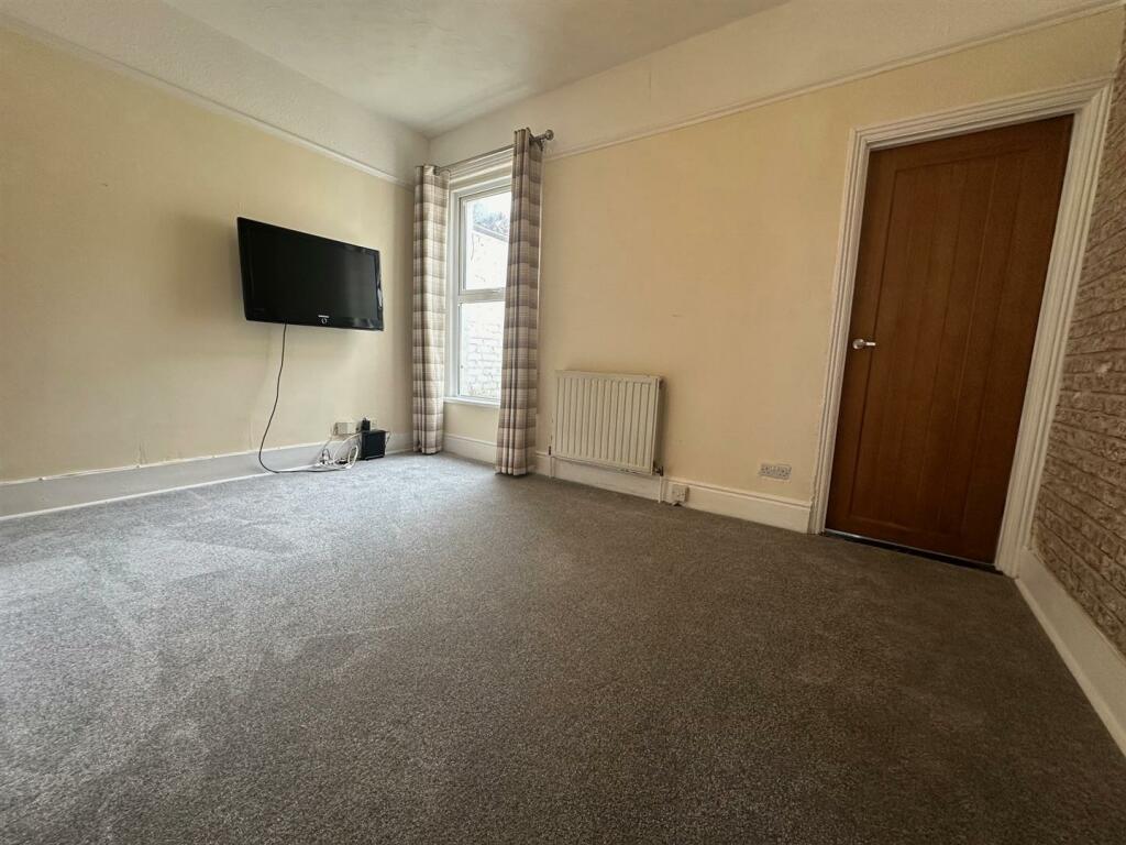 Dining Room.jpg