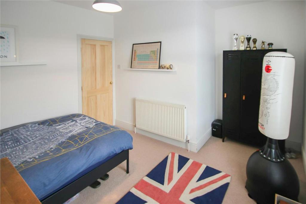 Bedroom 2 Aspect 2