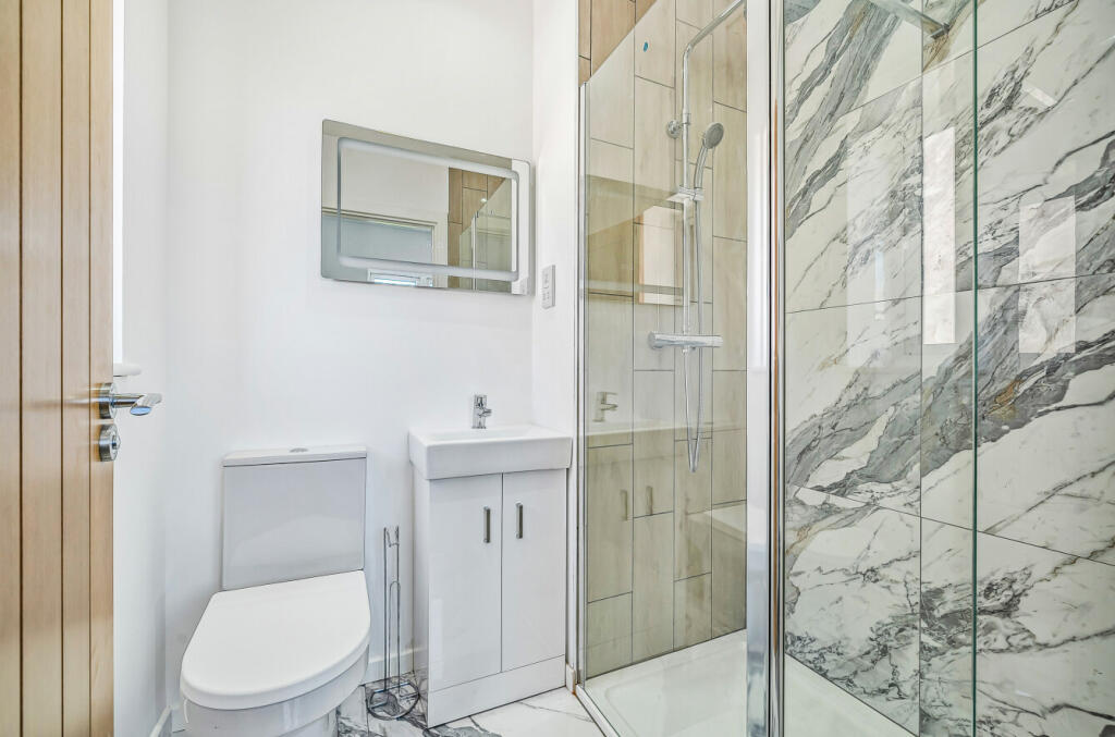 Ensuite