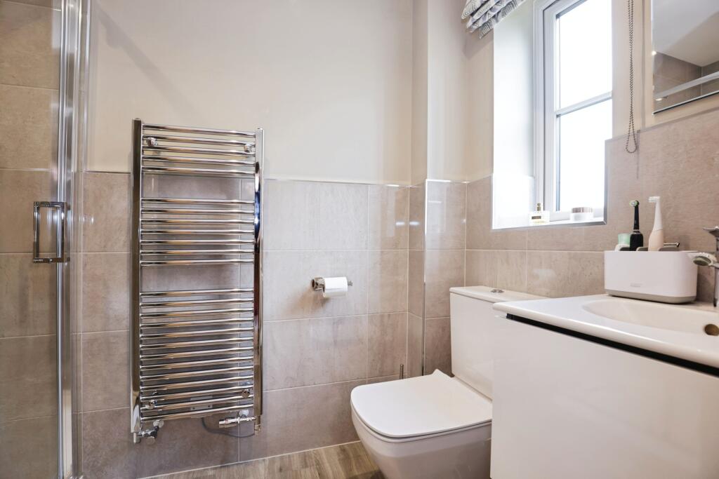 En-suite shower room