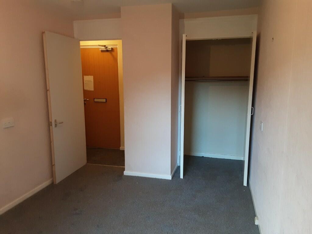 Bedroom to hallway