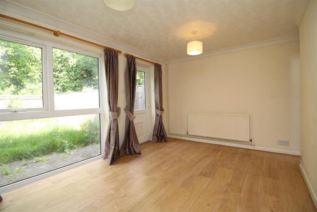 living room 1 .JPG