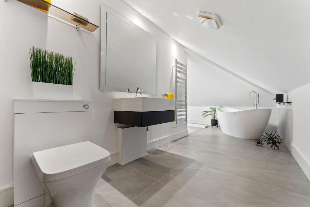 Bedroom Six Bathroom