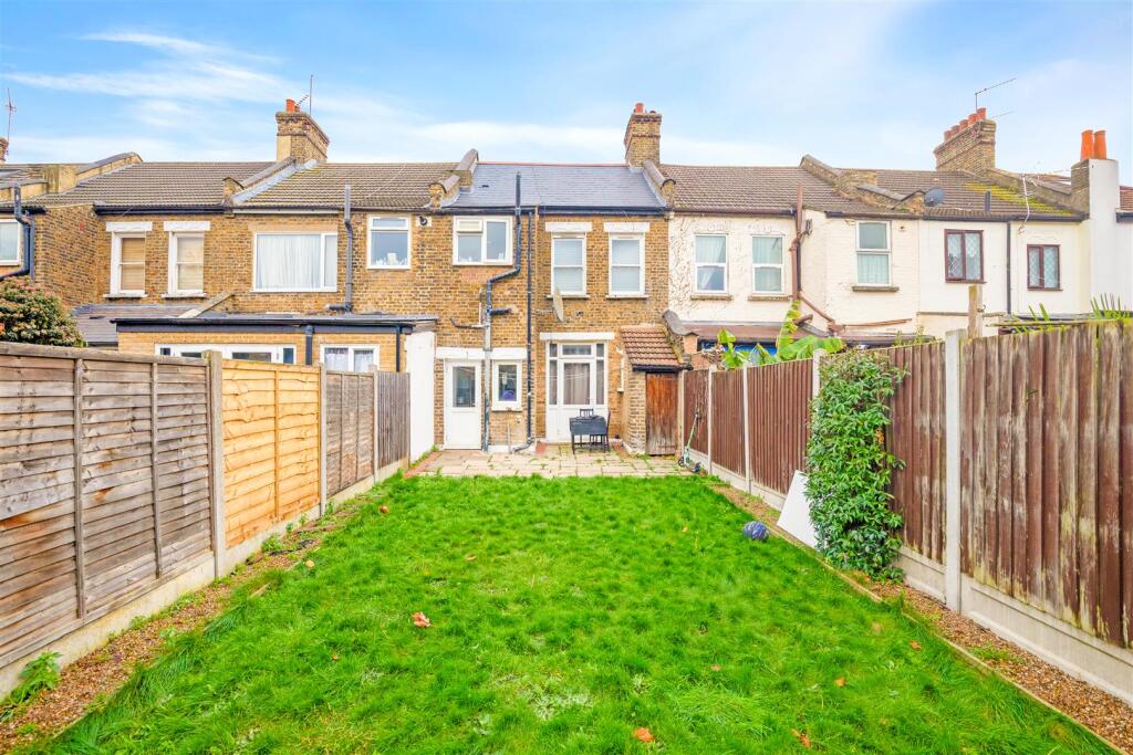 Hatherley Gardens, East Ham, E6