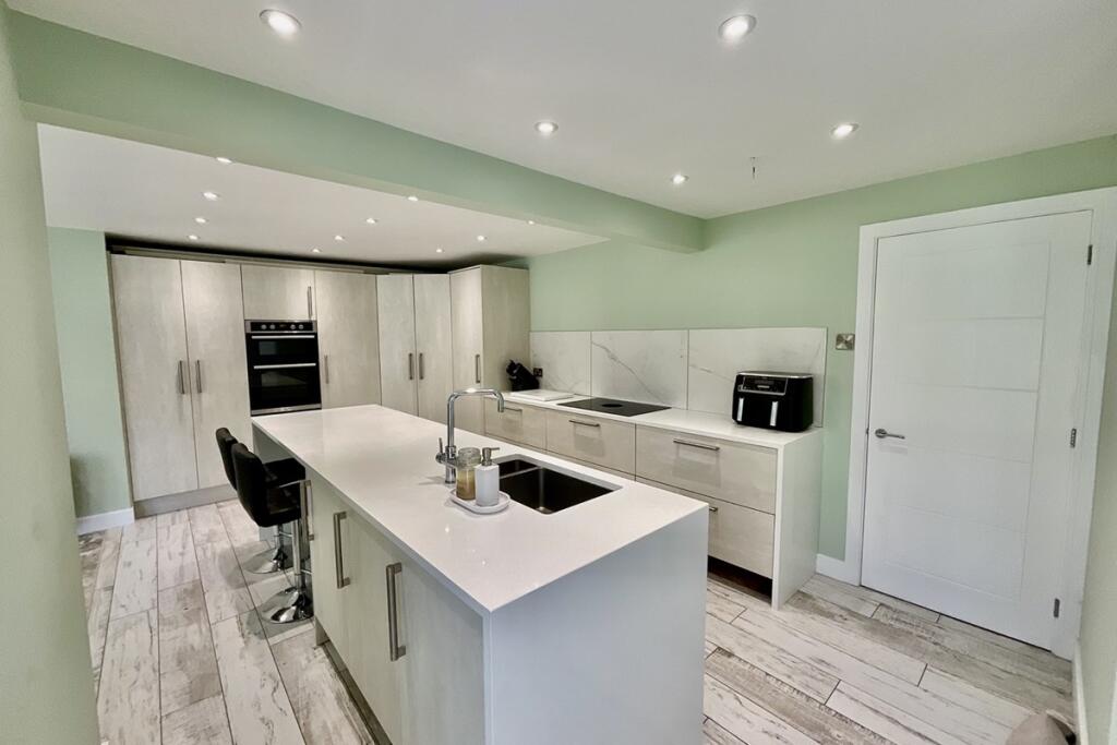 Open Plan Kitchen Di