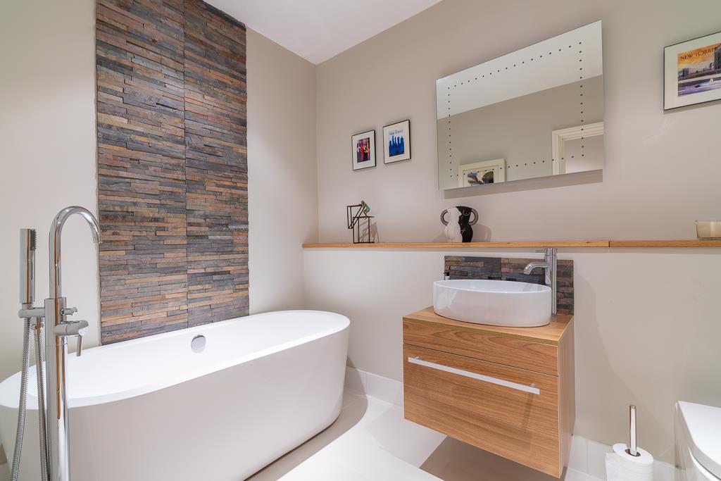 Flat 6 Regal House-6.jpg